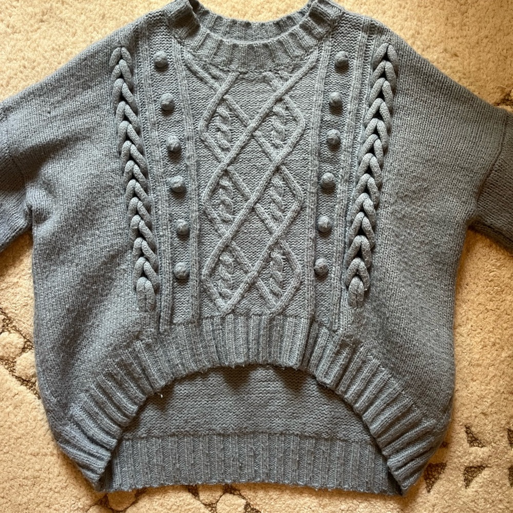She + Sky (Von Maur) Blue/Gray Crew Neck Thick Sweater with Knit Design